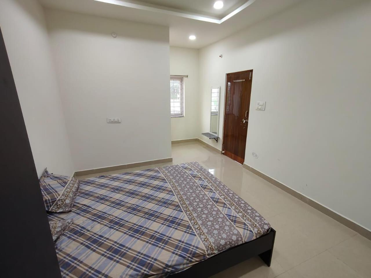 Villa Leo'S Den 9 Guests Ac 3Bhk 9 Mins To Rgia Shamshabad Exterior foto